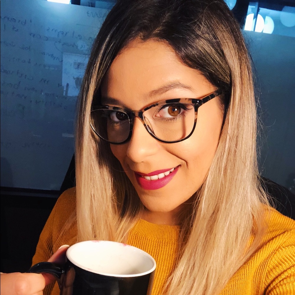 Meet your Posher! 💕 @allie89 - Picture 4 of 4